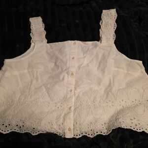 NWT GAP White Eyelet Lace Women's Tank Top - LINED